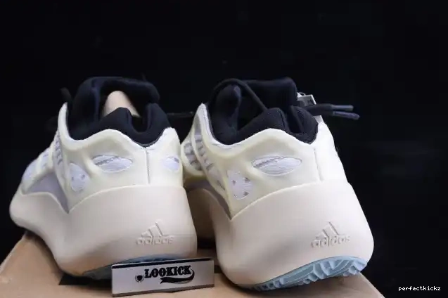 Boost Azael Yeezy FW4980 700 V3 Adidas 0515